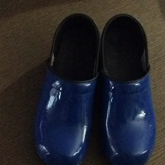 COPY - Bjork Blue Nursing Clogs - Picture 1 of 7